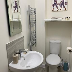 Double or Twin Room Private Bathroom